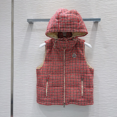 Жилет Moncler