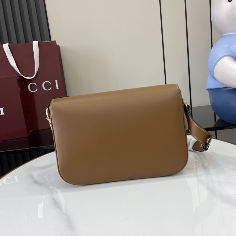 Сумка Gucci с пряжкой