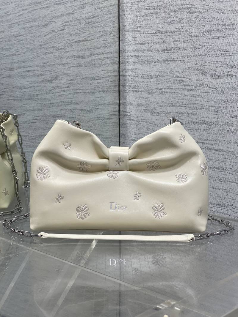Сумка Dior с бантом и цепочкой
