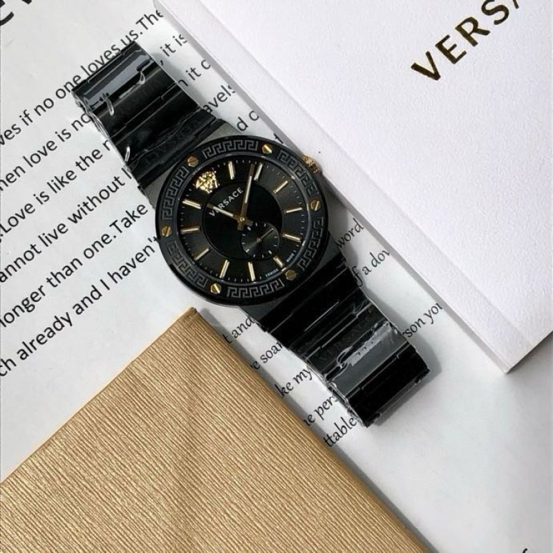 Часы Versace