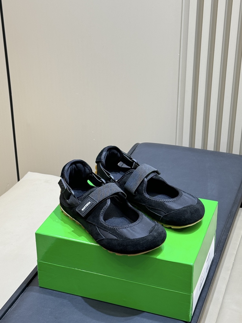 Сандалии Bottega Veneta на липучке