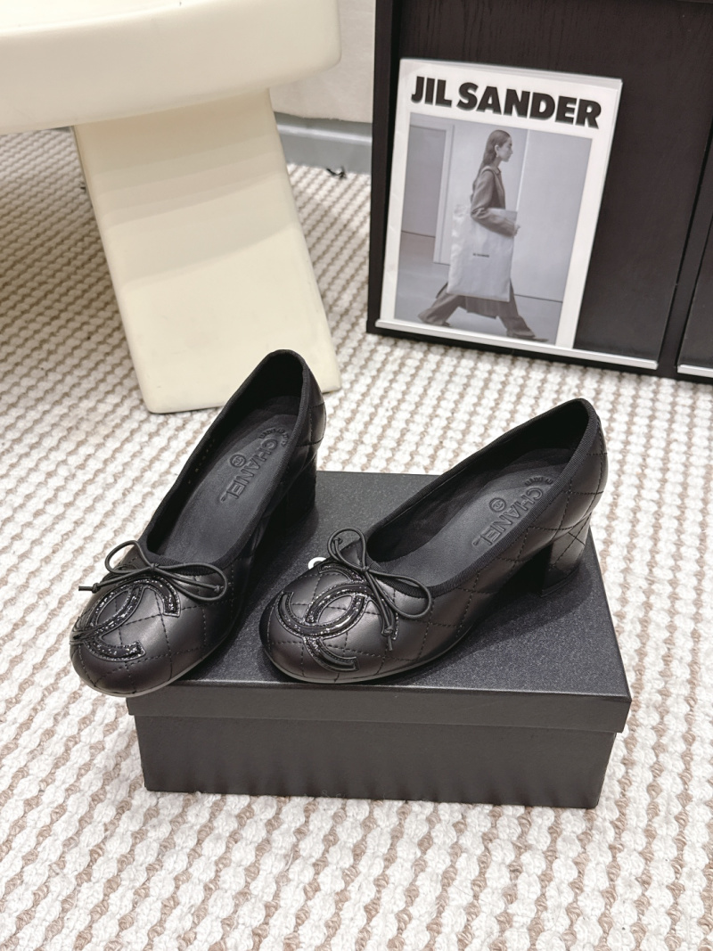 Женские черные балетки Chanel