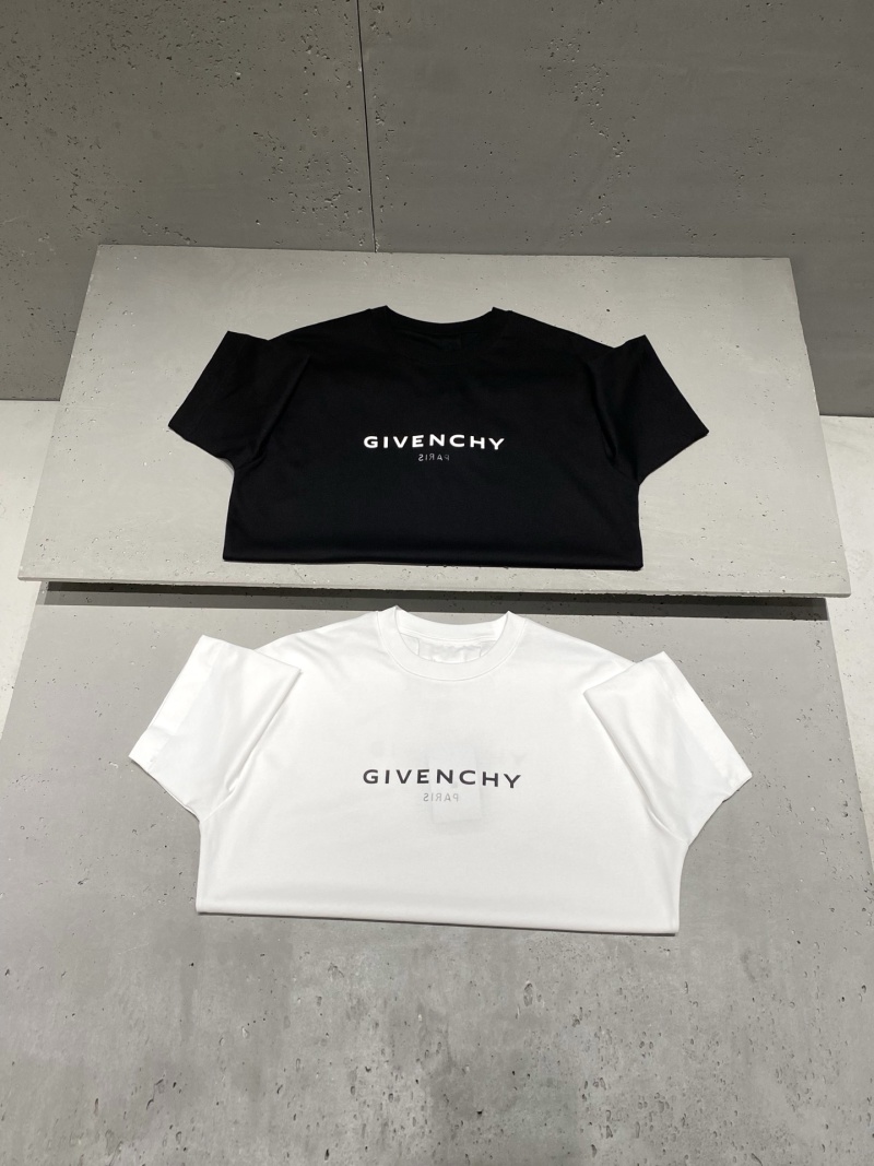 Футболка Givenchy Oversize с логотипом
