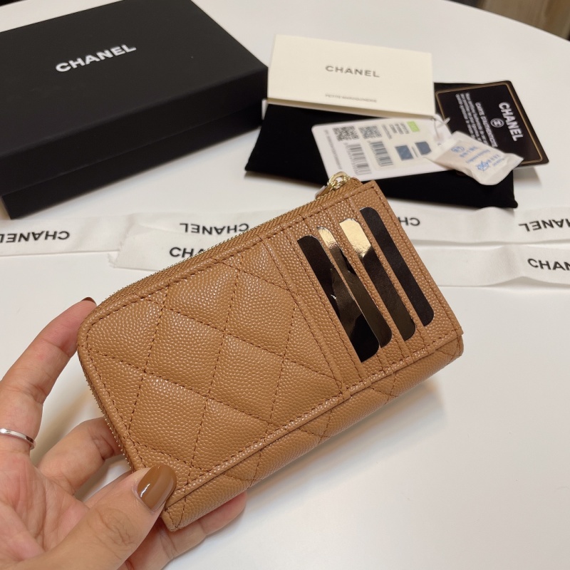Кошелек Chanel с квадратной стежкой