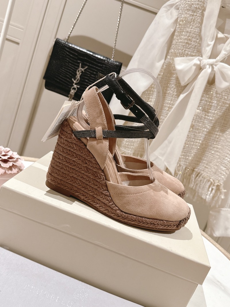 Женские босоножки на платформе из замши Brunello Cucinelli