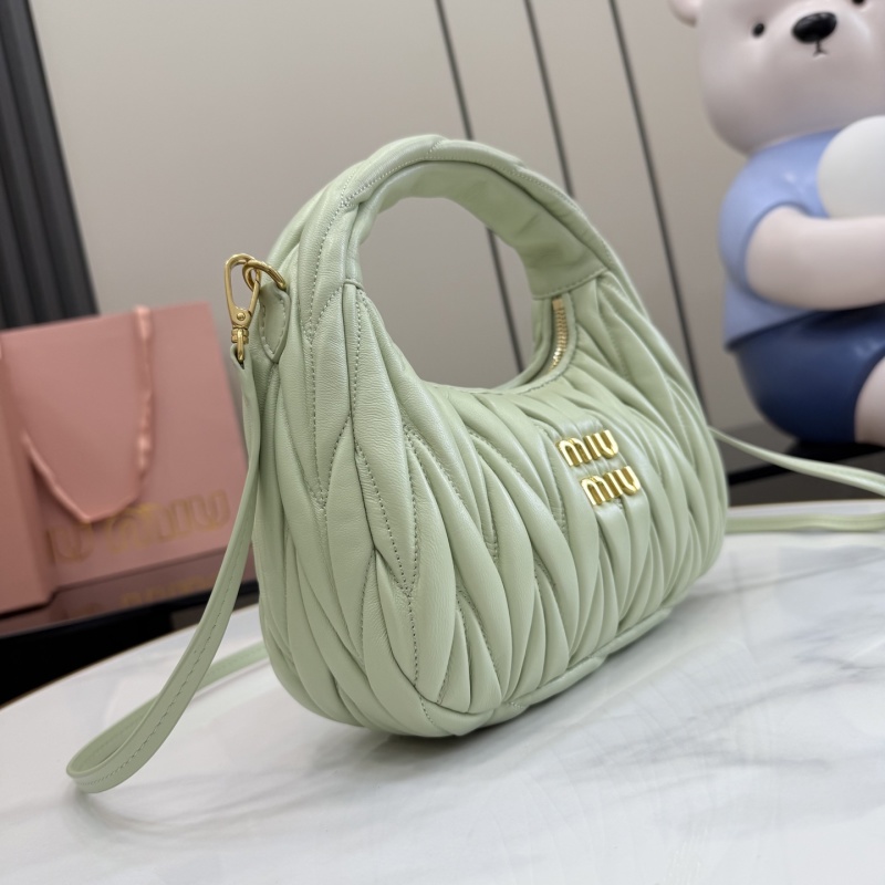Сумка Miu Miu с ручкой и ремнем