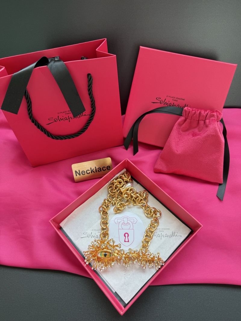 Нарядное колье с глазом Schiaparelli