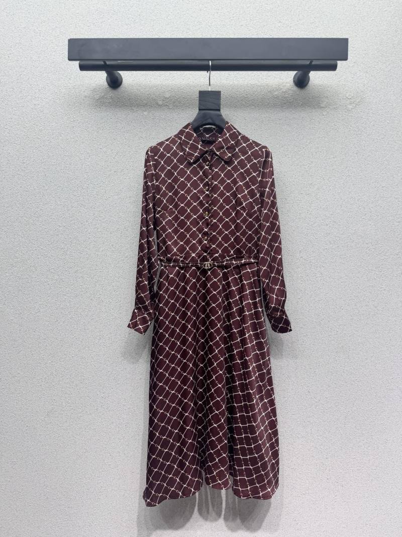 Повседневное платье с поясом Gucci