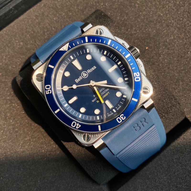 Часы Bell & Ross
