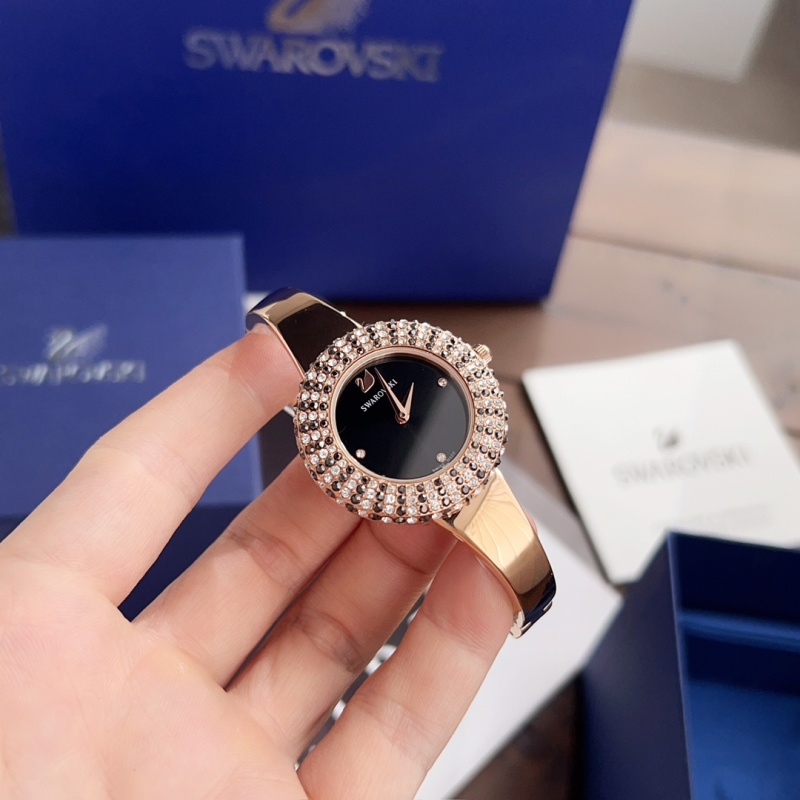 Часы Swarovski