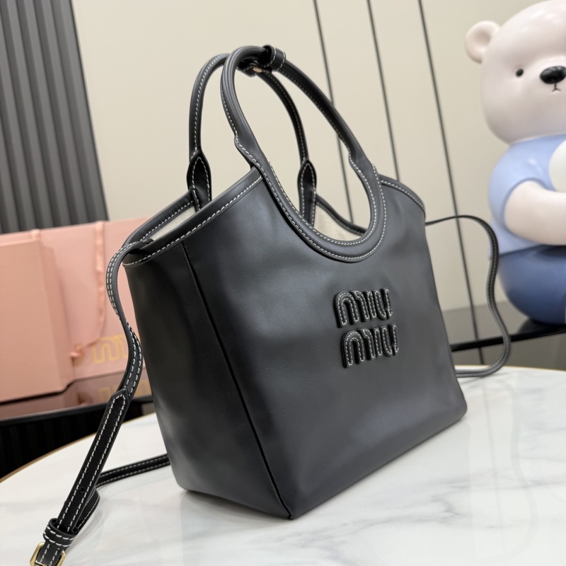 Сумка Miu Miu чёрная
