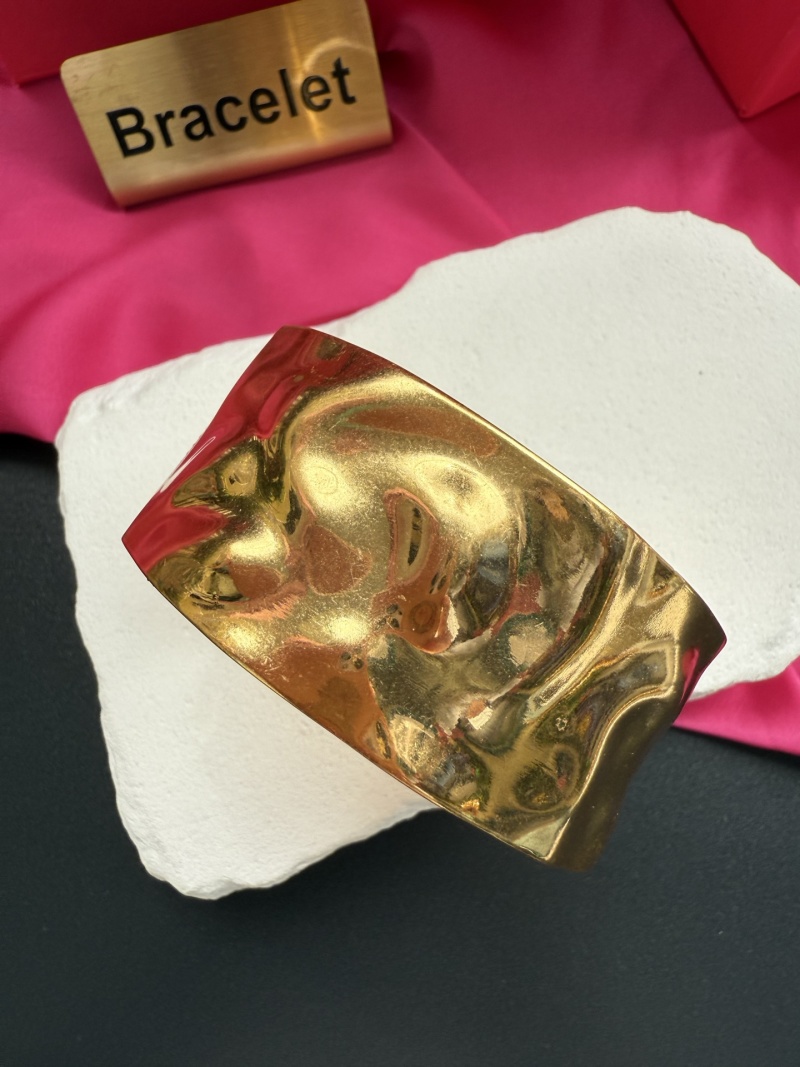Браслет Schiaparelli
