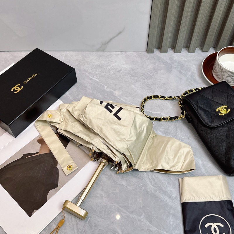 Кошелек Chanel с цепочкой