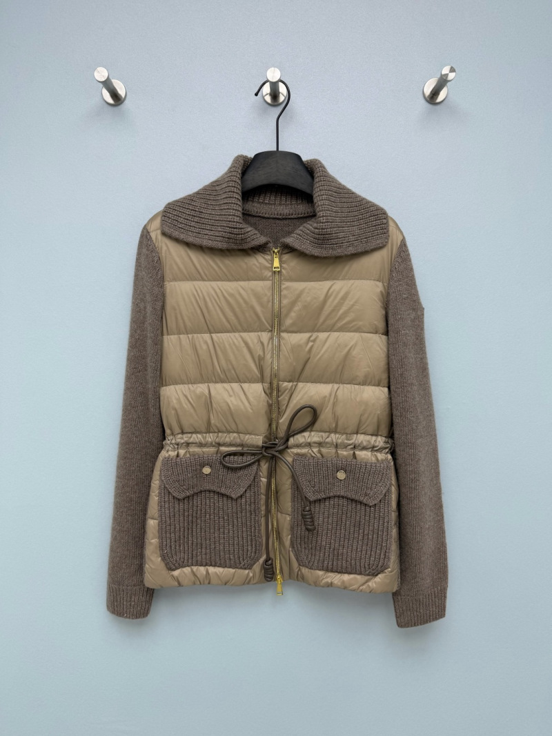 Пуховик Moncler с вязаным воротником и поясом