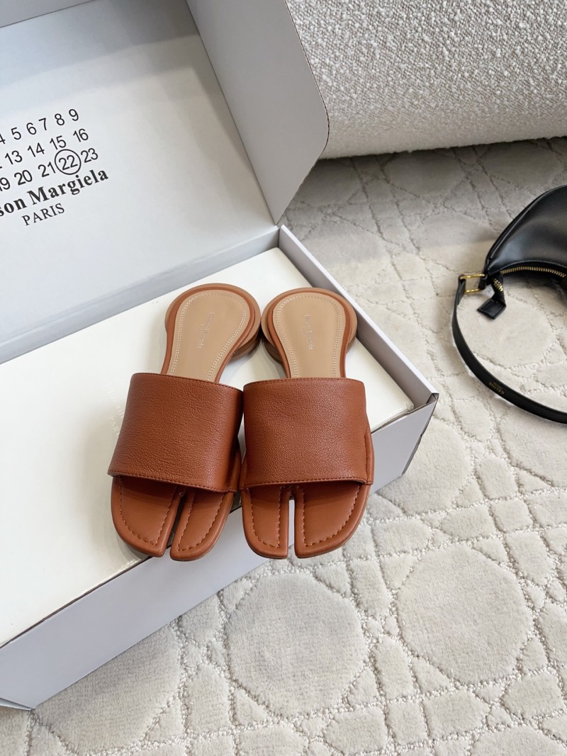 Шлёпанцы MM6 Maison Margiela