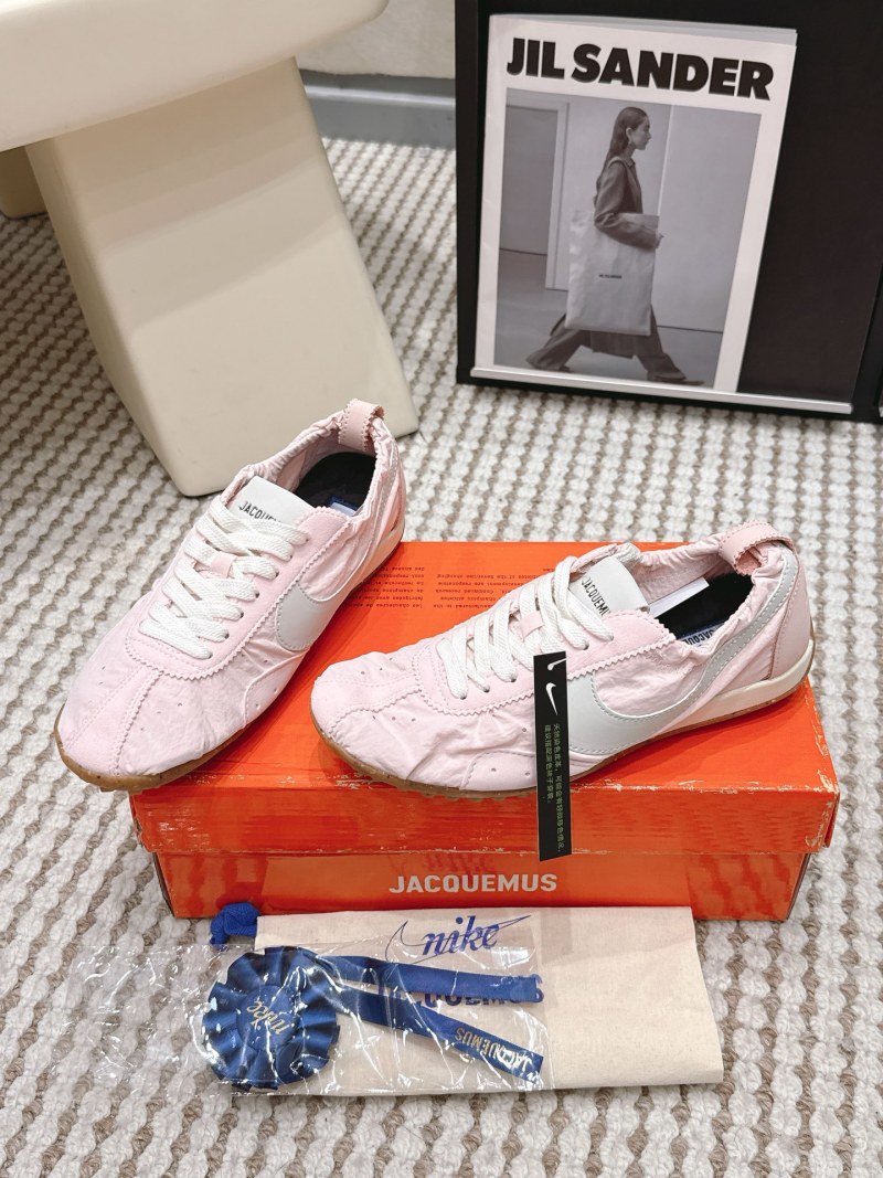 Кроссовки Jacquemus x Moon Shoe