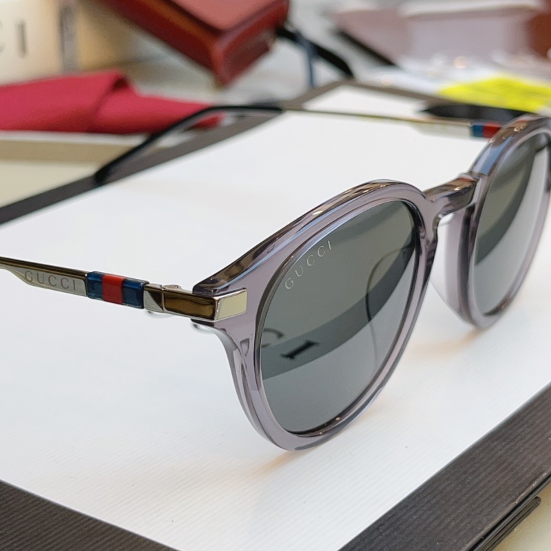 Солнцезащитные очки Gucci GG1890SA
