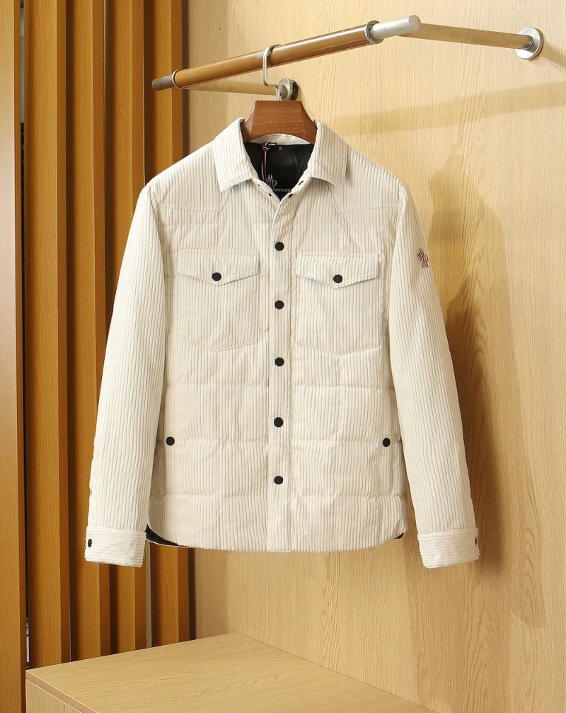 Пуховик Moncler
