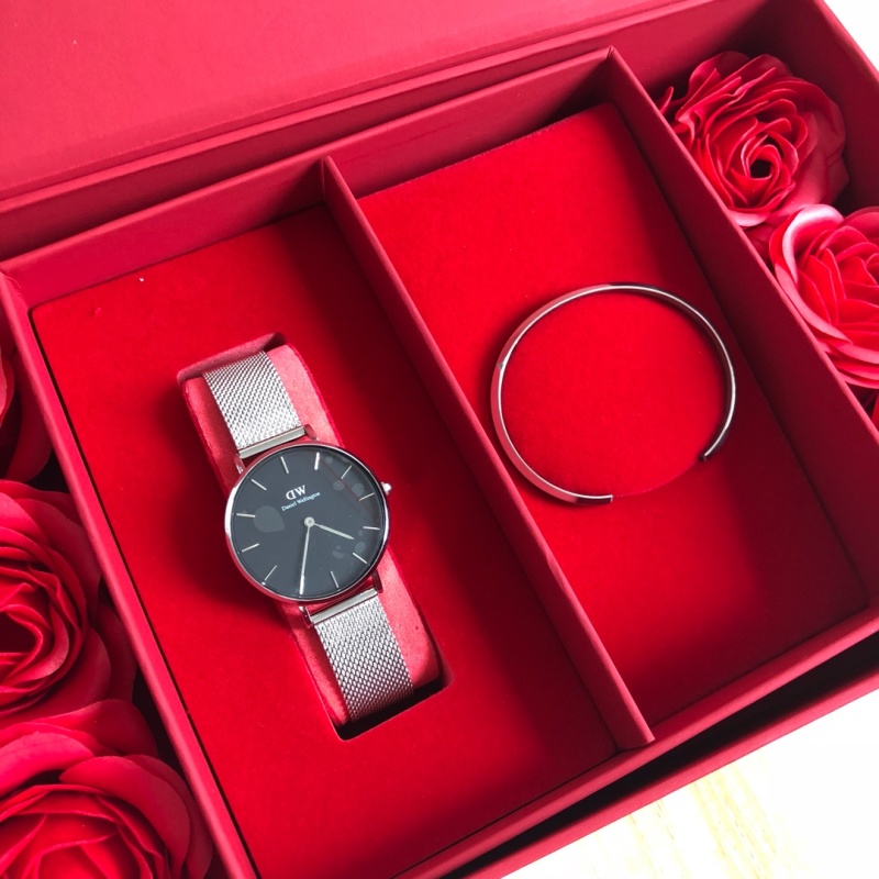 Часы Daniel Wellington