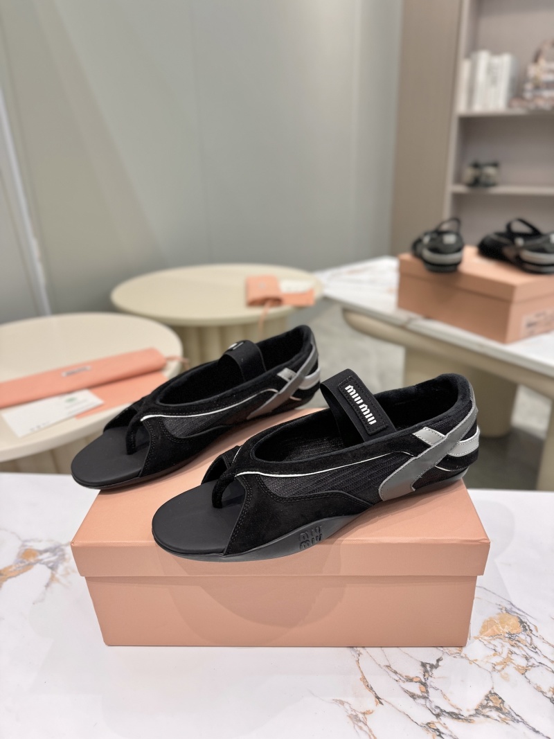 Женские туфли Miu Miu