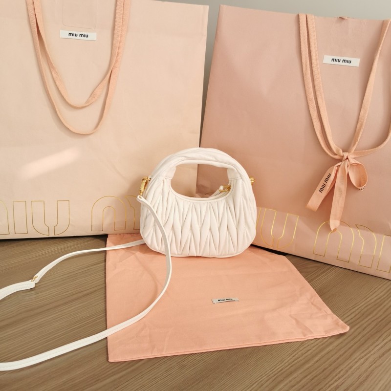 Мини-сумка Miu Miu MiuWander