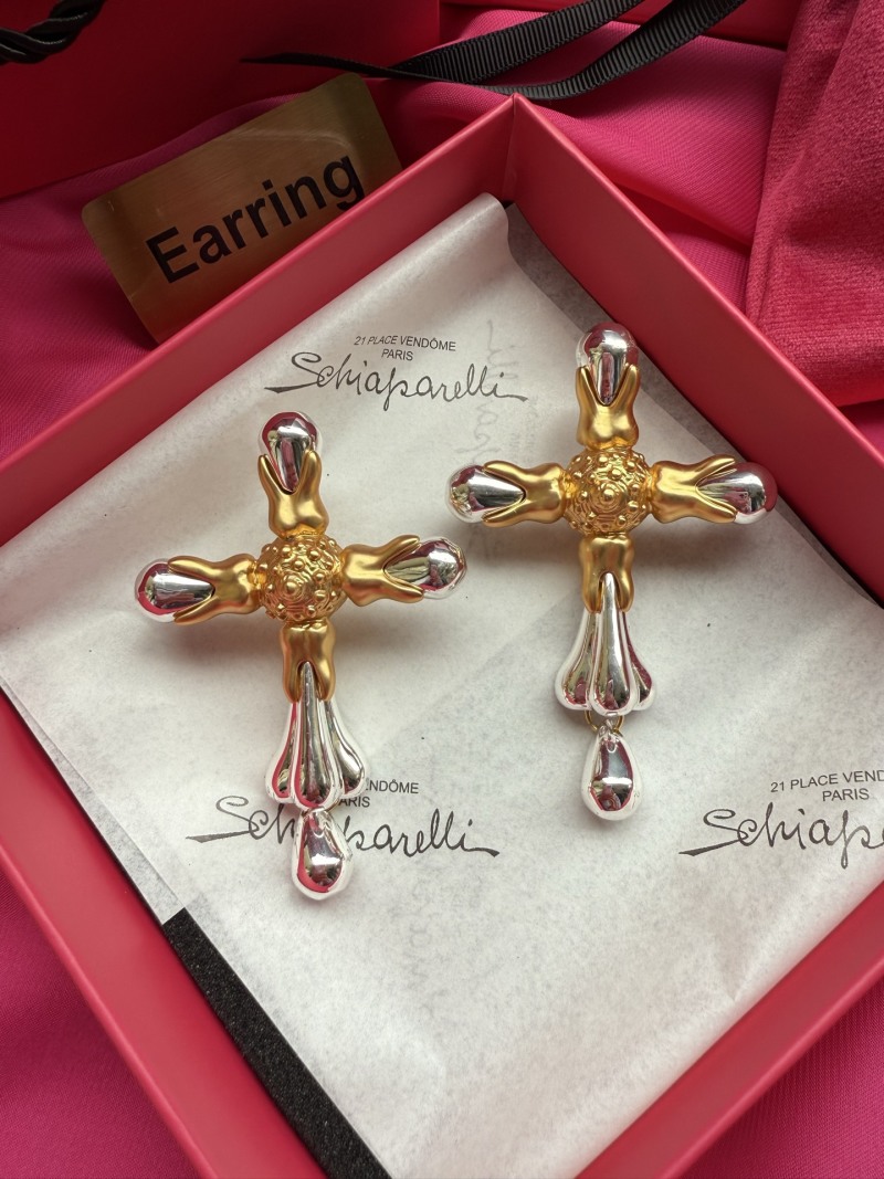 Серьги в форме креста Schiaparelli