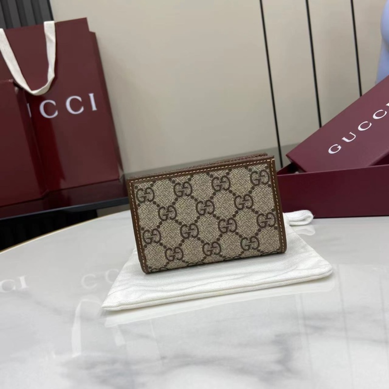 Портмоне Gucci с принтом GG и фурнитурой