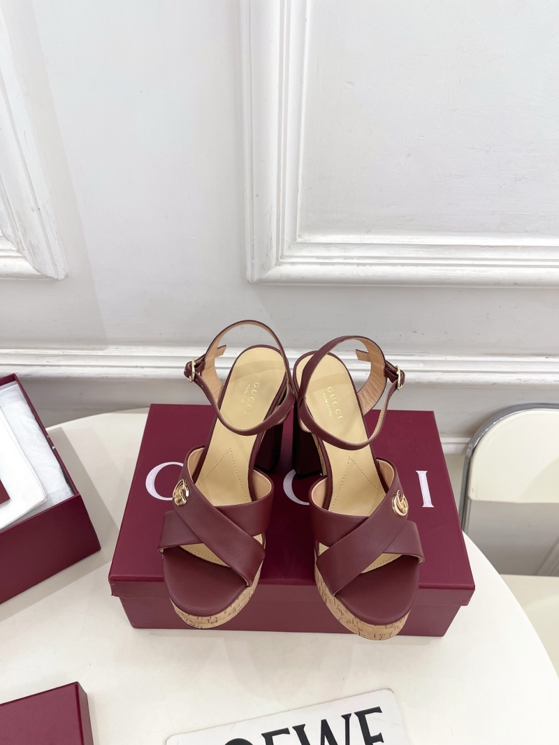 Женские кожаные сандалии Gucci на платформе