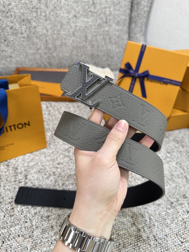 Двусторонний кожаный ремень Louis Vuitton