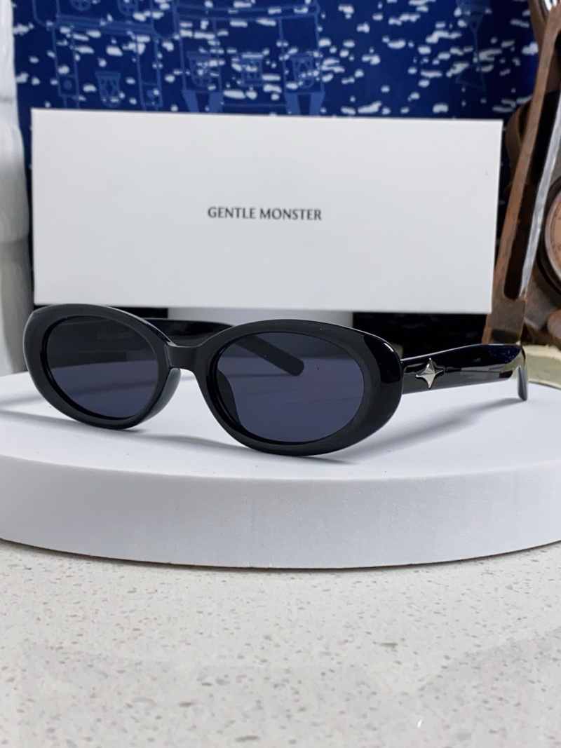 Солнцезащитные очки Gentle Monster