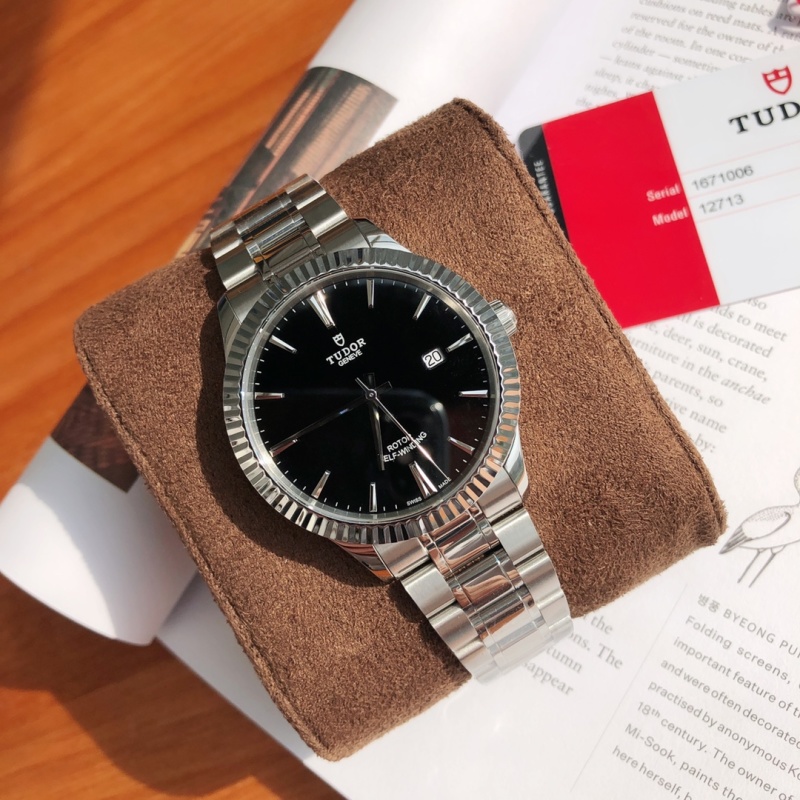 Часы Tudor