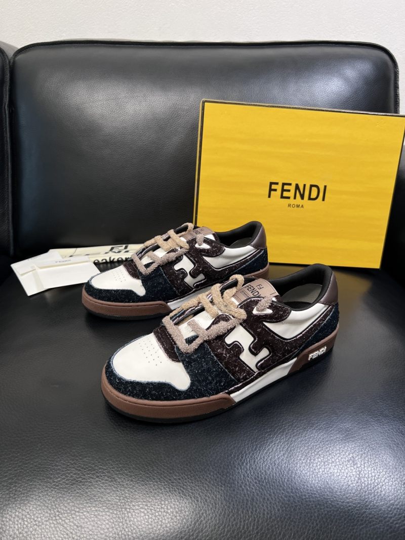 Мужские кроссовки FENDI