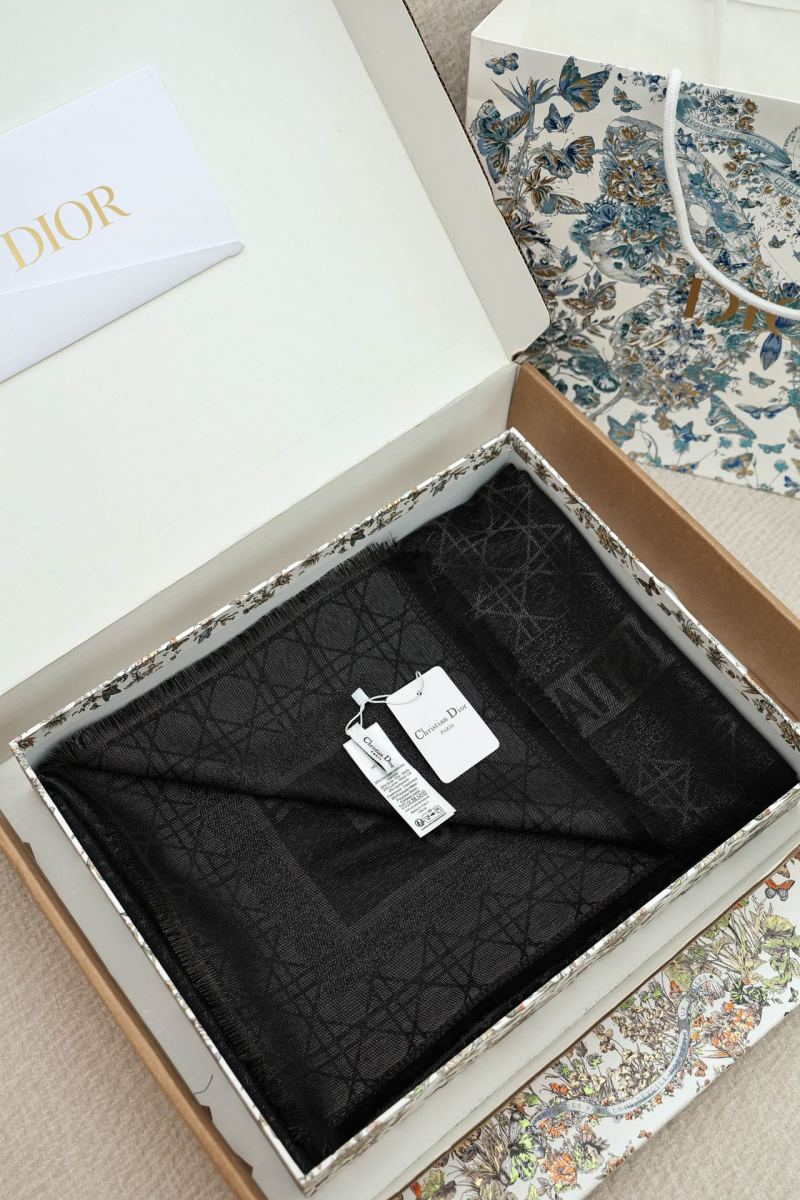 Шаль Christian Dior Cannage черная