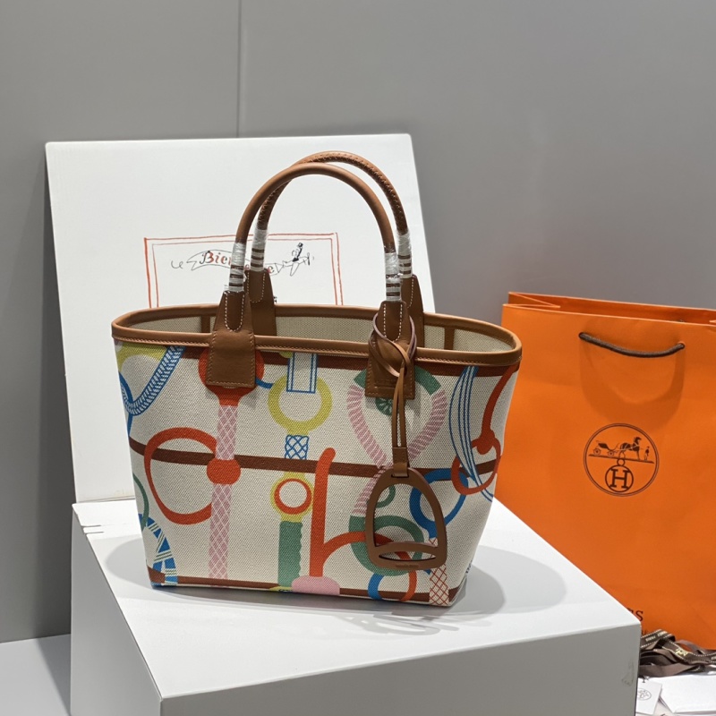 Сумка Hermes с разноцветным принтом Hermès