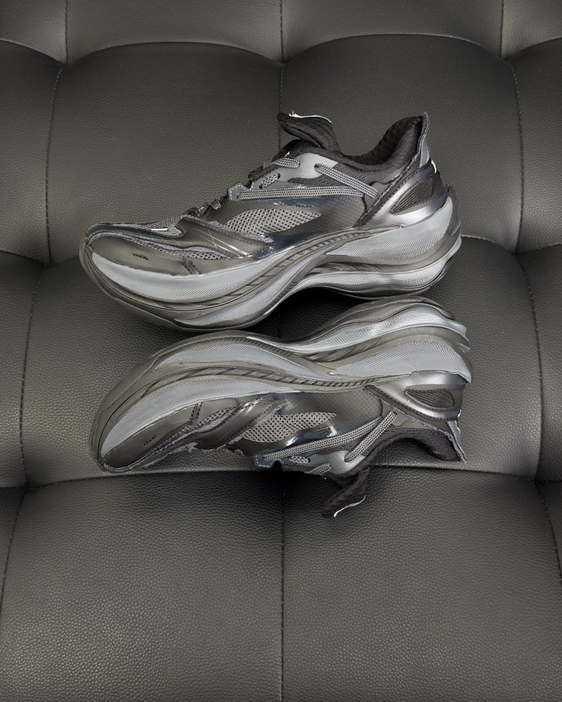 Balenciaga Jet черные кроссовки