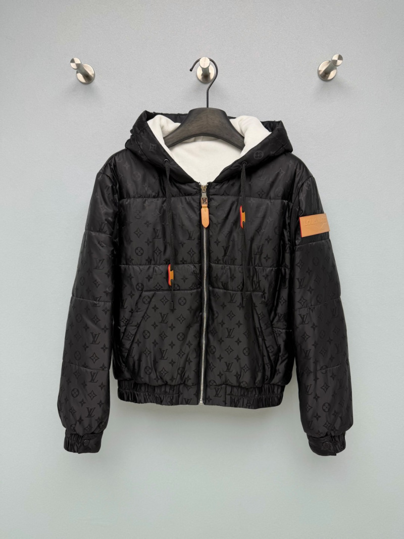 Пуховик Louis Vuitton