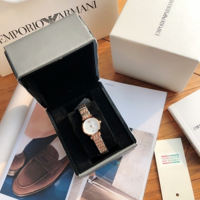 Часы Armani