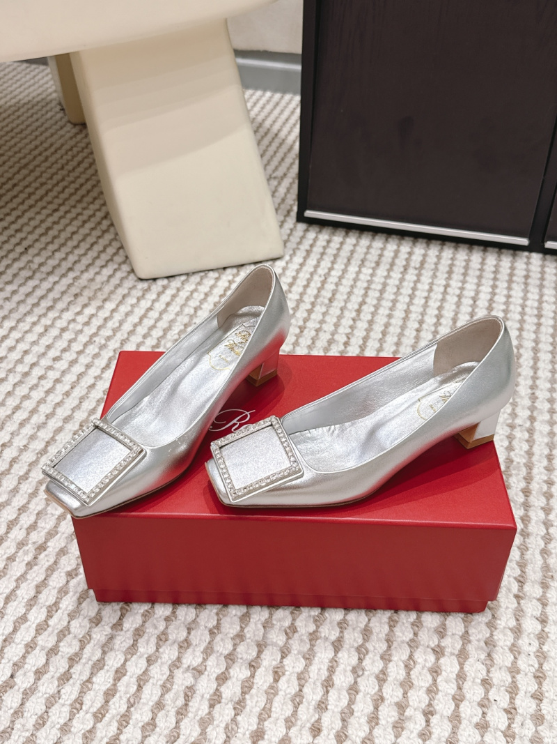 Женские туфли с пряжкой Roger Vivier Belle Vivier