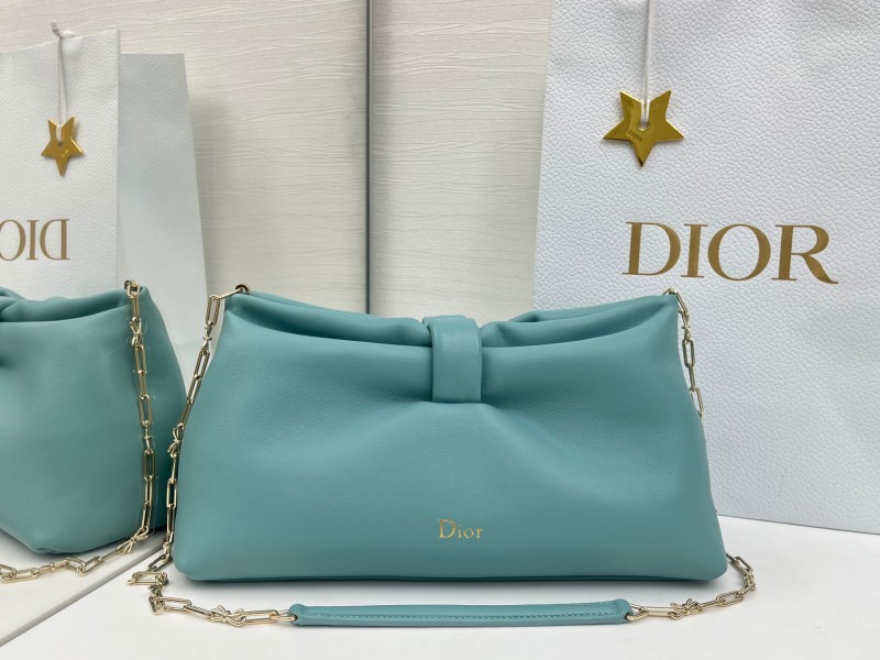 Сумка-бабочка Dior Bow (Дизайн Джонатана Андерсона)