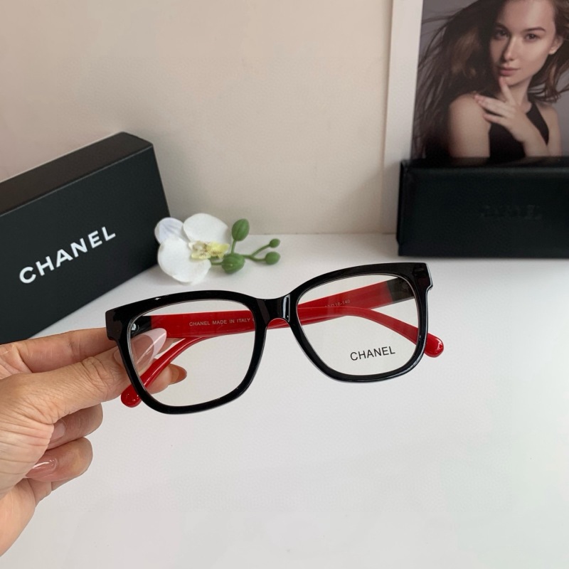 Очки CHANEL классические с черной оправой