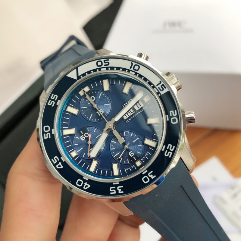 Часы IWC