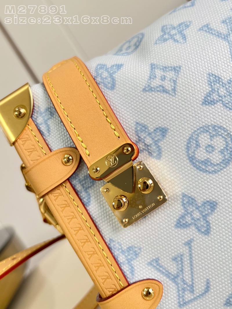Сумка Louis Vuitton с монограммой
