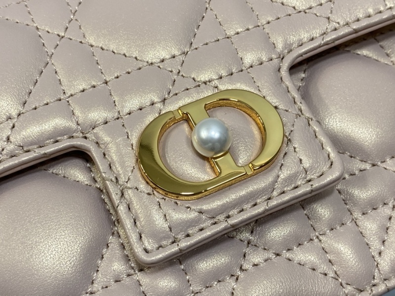 Женская сумка Dior розовый
