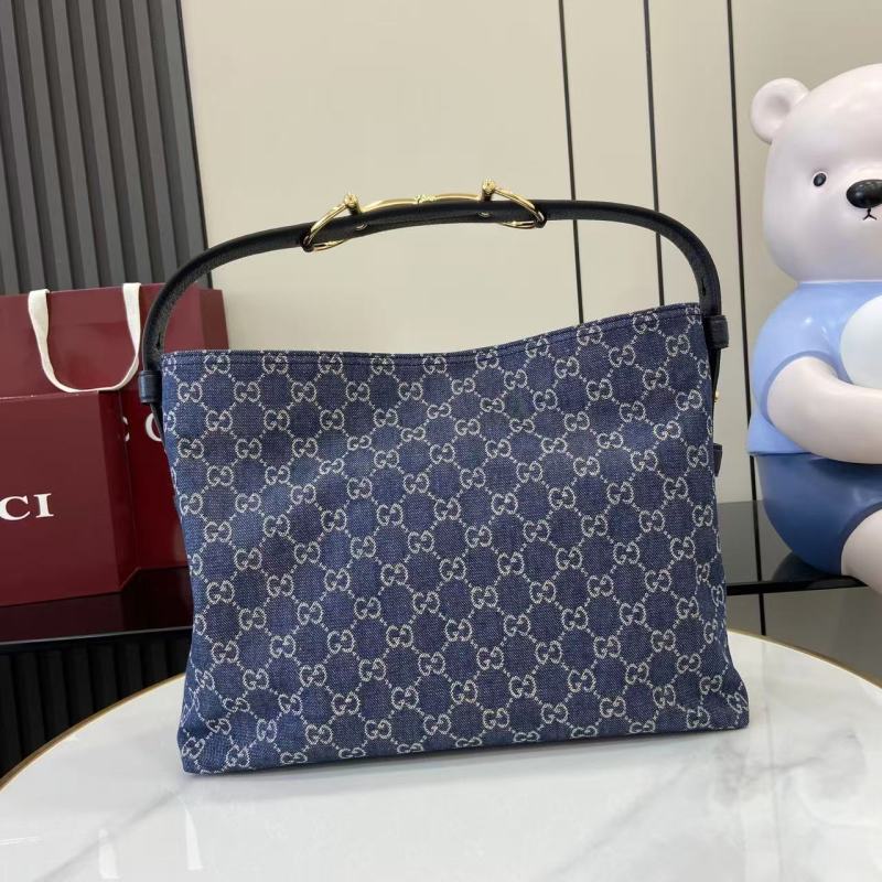Сумка Gucci с принтом GG
