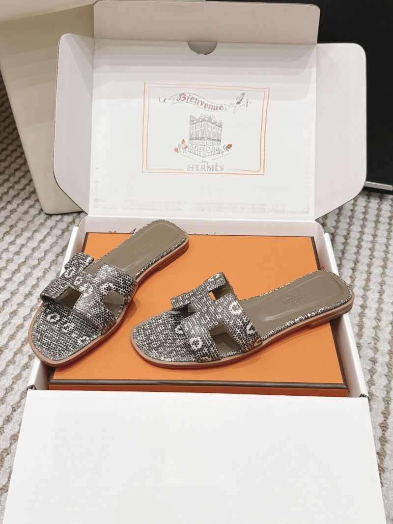 Шлёпанцы Hermès