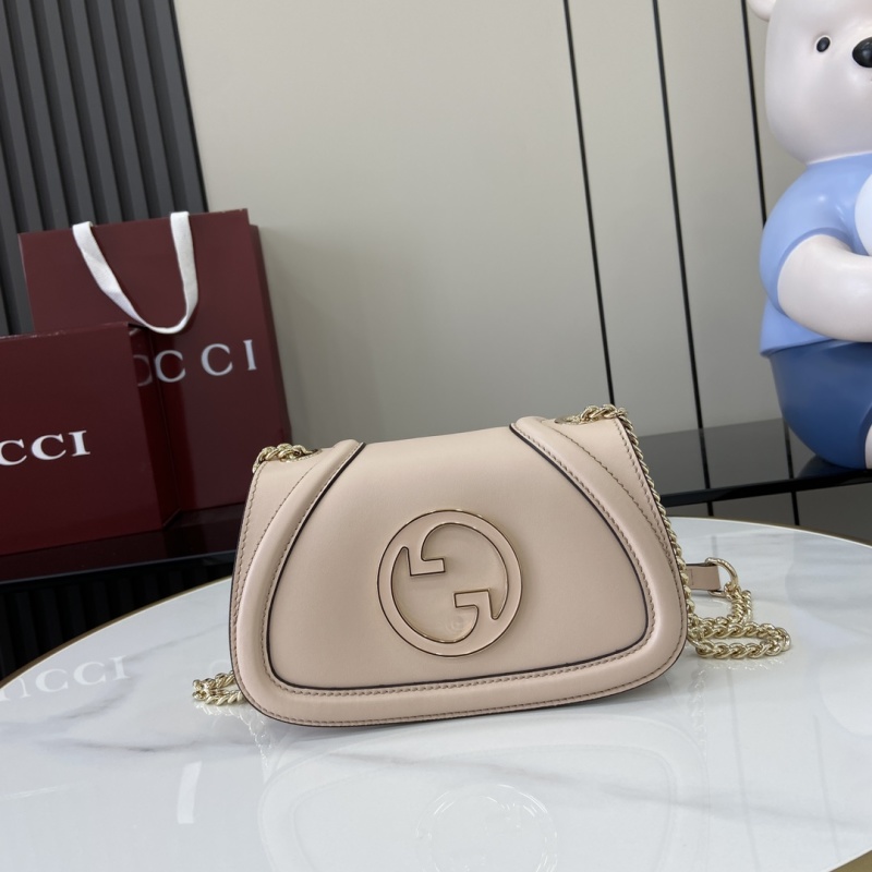 Женская сумка Gucci с цепочкой