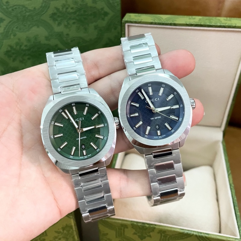 Часы Gucci