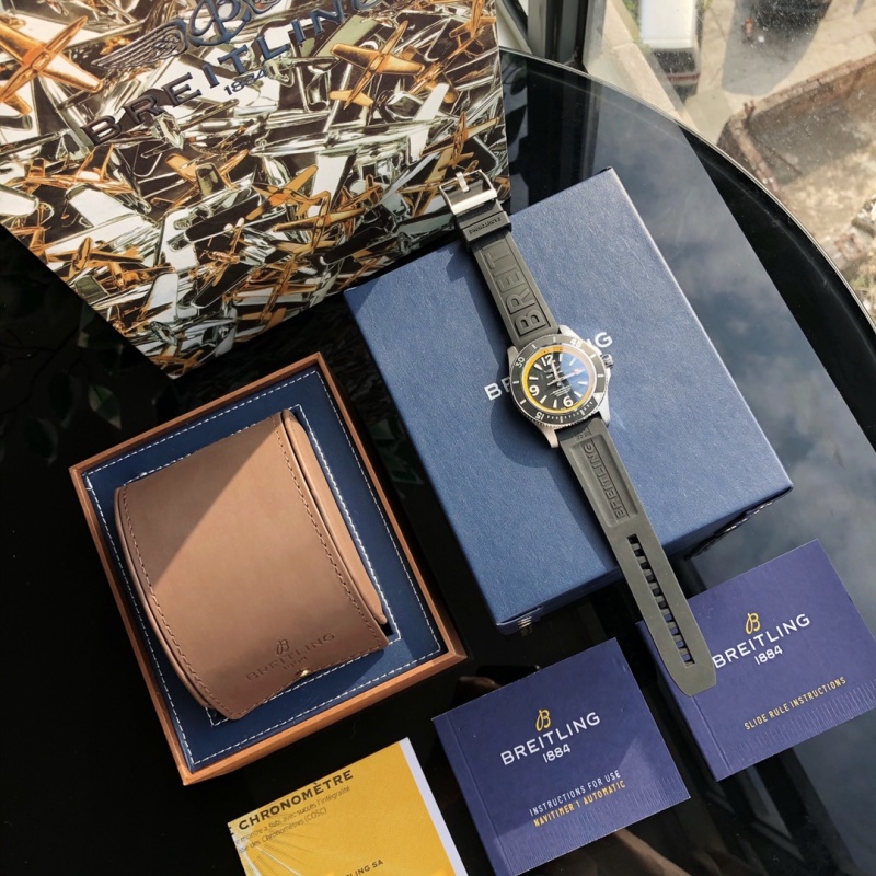 Часы Breitling