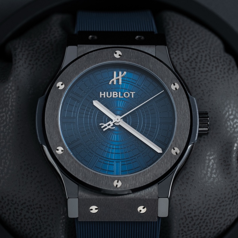 Часы Hublot