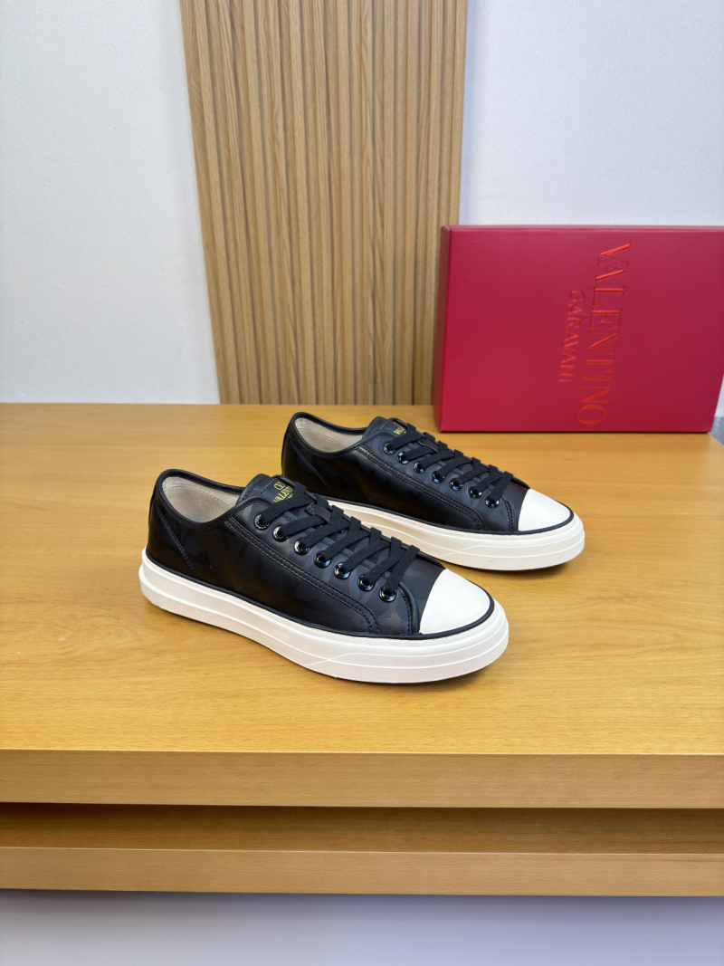 Кроссовки Valentino Garavani